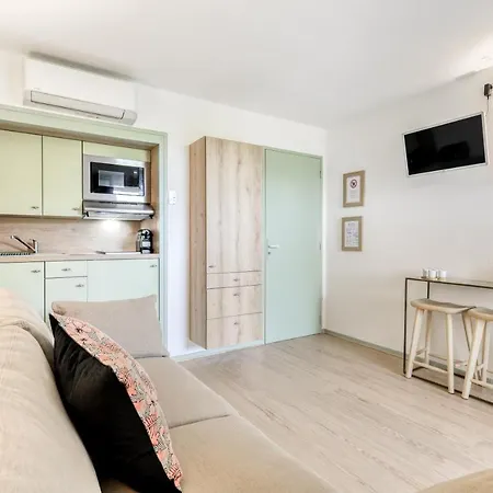 Daire Le Neptune - Appt A 100m De La